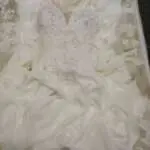cleaning your wedding dress
